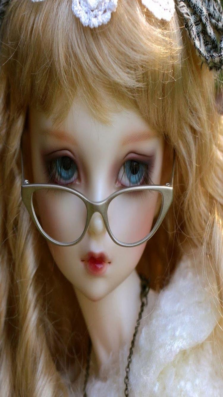 Barbie doll wide