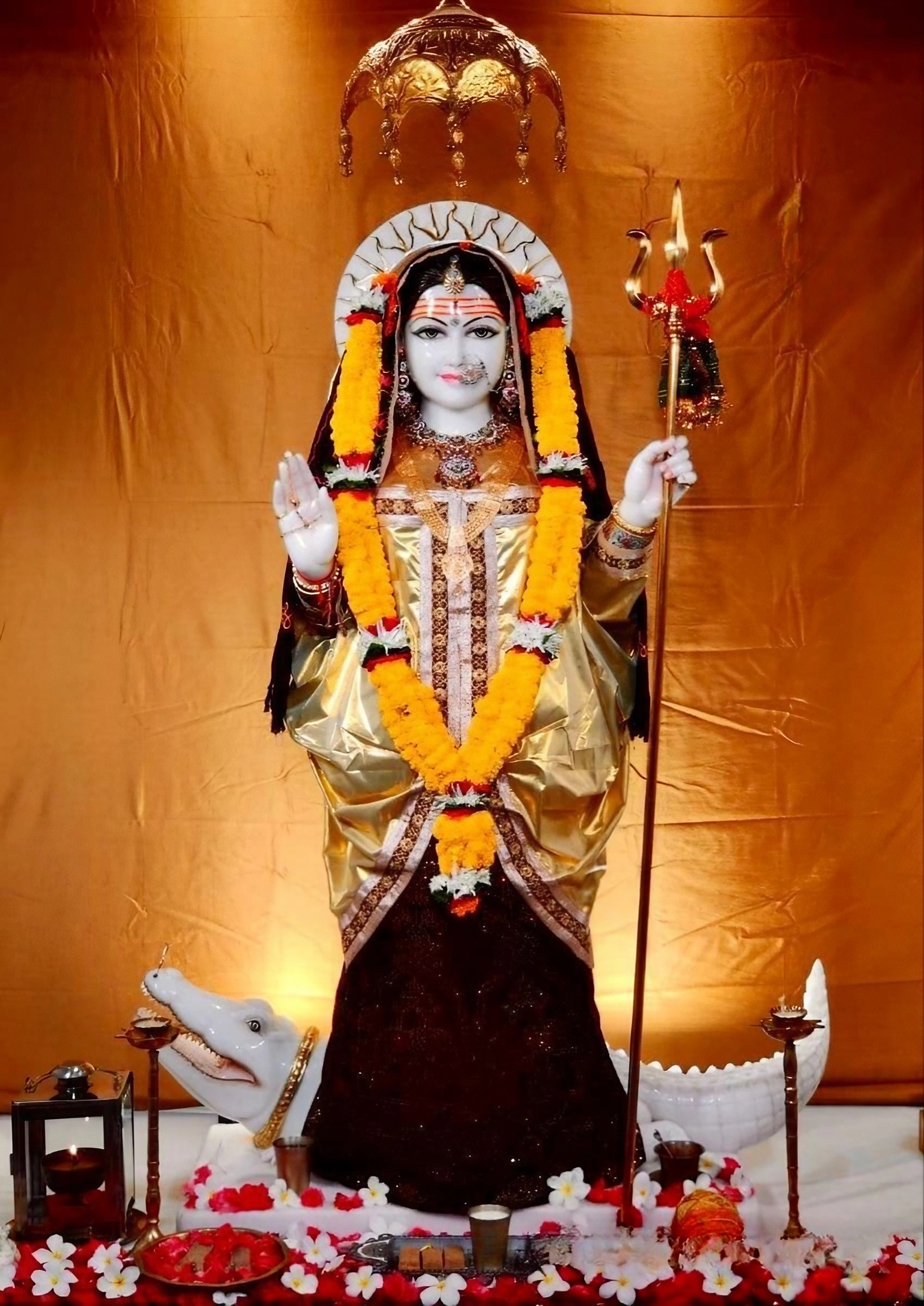 Khodiyar Maa Na - Golden Background