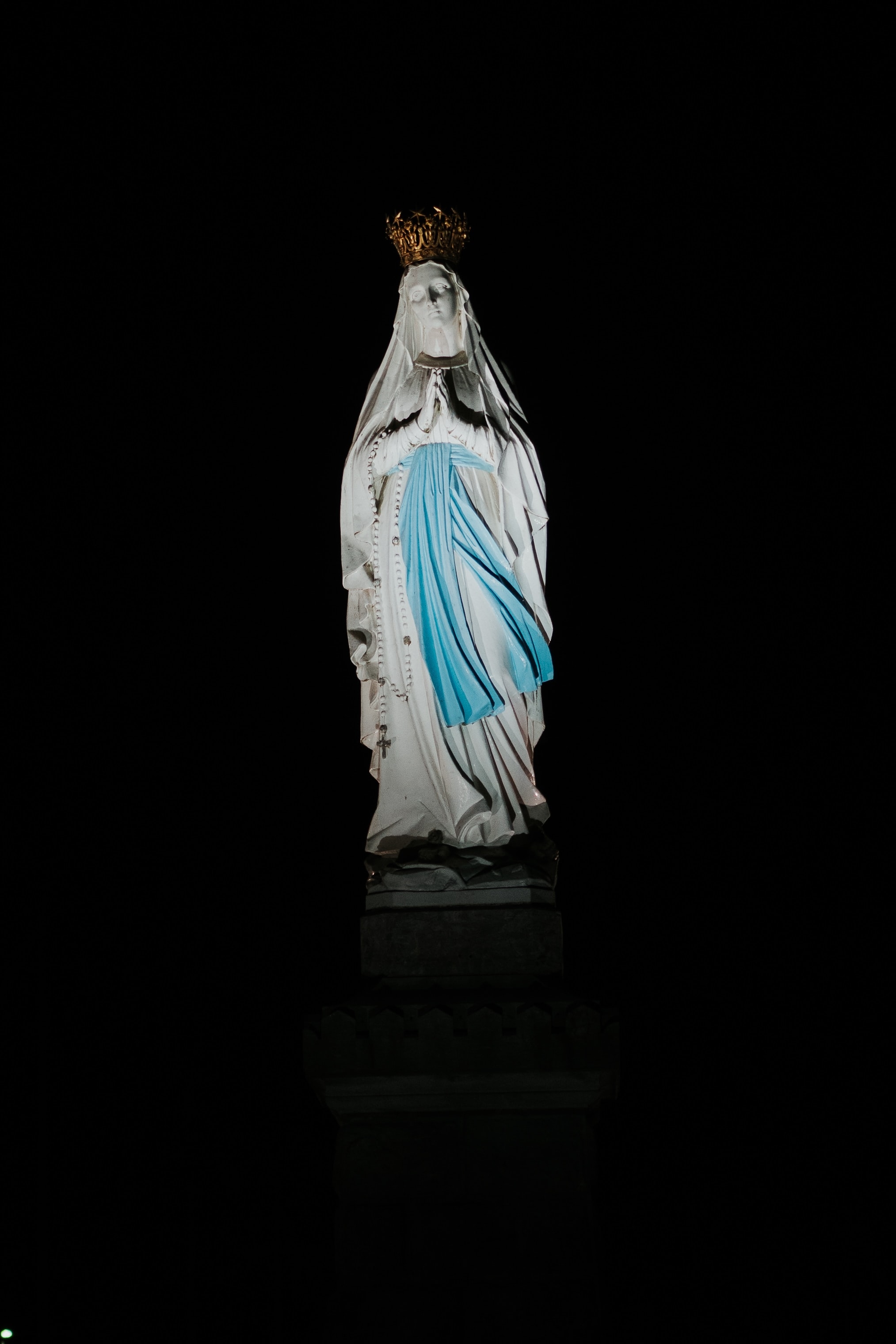 Mother Mary Photos With Black Background