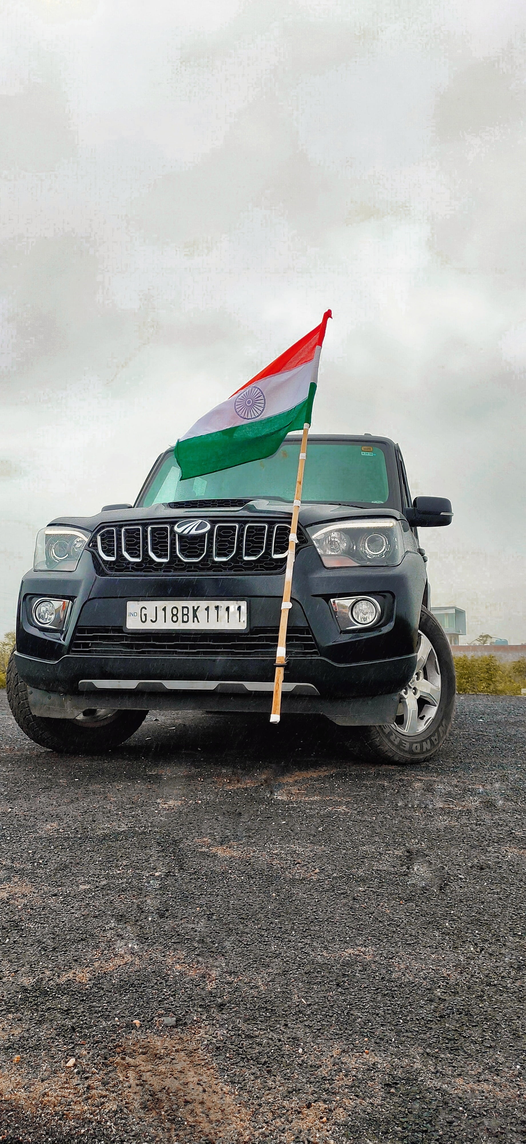 New Scorpio.india.flag.scorpio
