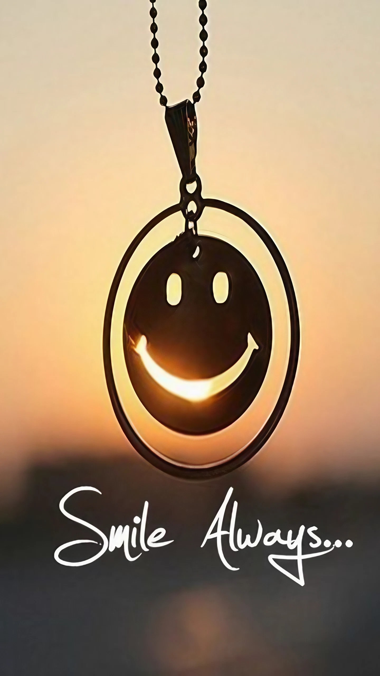 Always Be Happy - Smile Locket