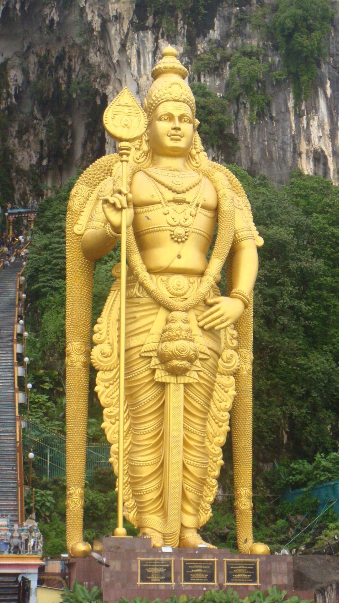 Lord Vel Murugan Statue