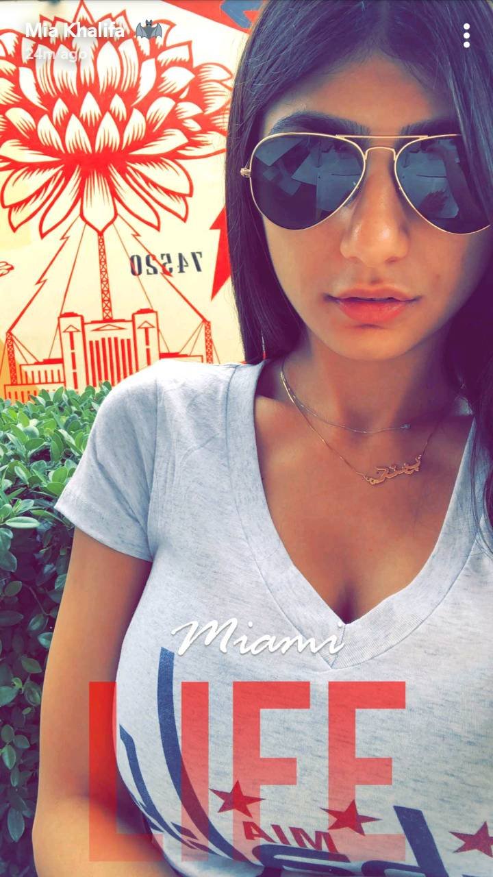 Mia Khalifa In Sunglasses