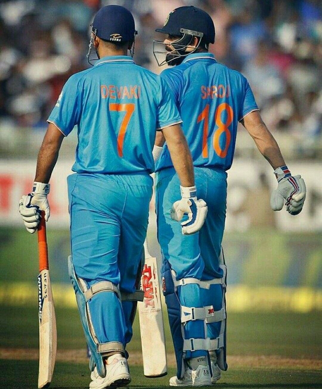 Dhoni And Virat Kohli With Mother Name Jersey