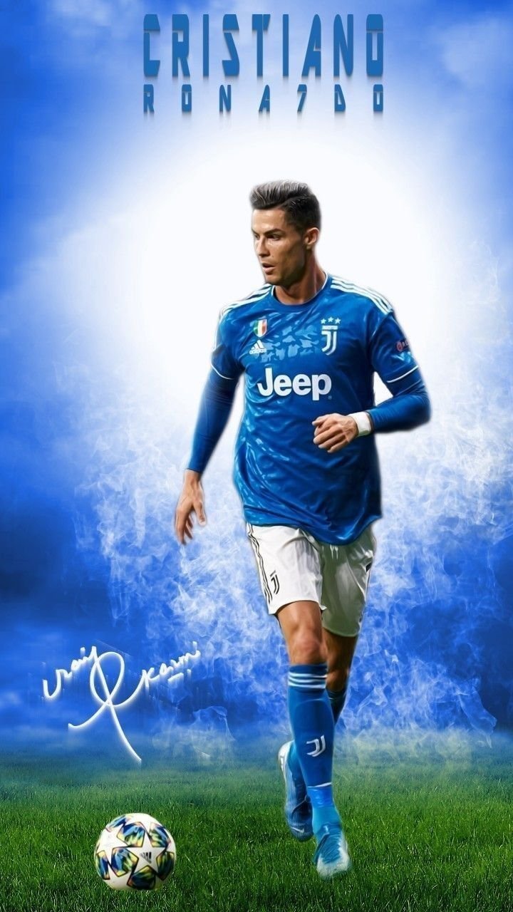 Cristiano Ronaldo In Juventus Jersey