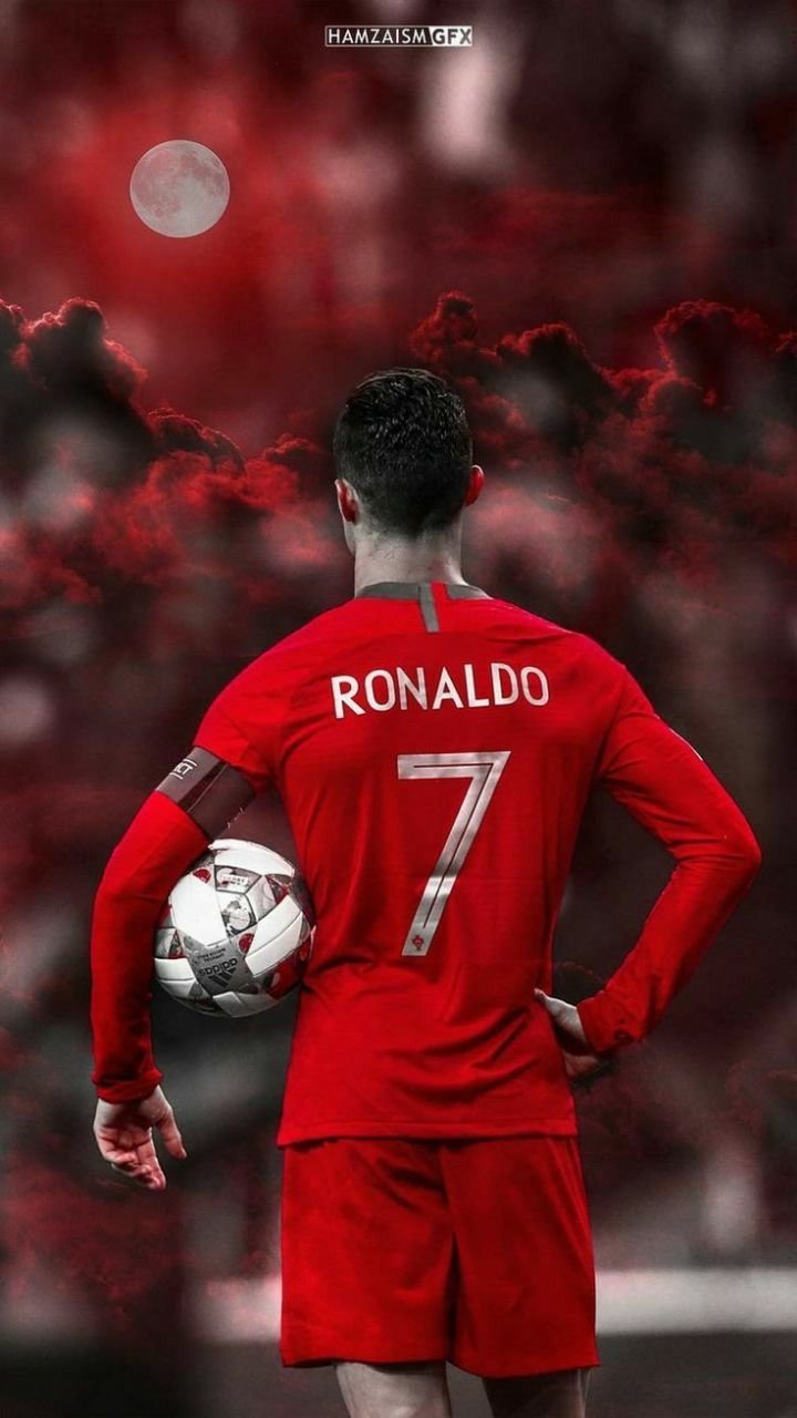 Ronaldo In Red Jersey