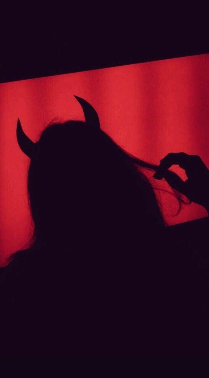 Silhouette Devil Girl