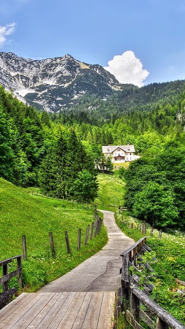 Mountain village Green Heaven